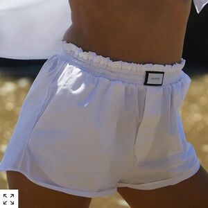 yaitte palma crisp white cotton shorts